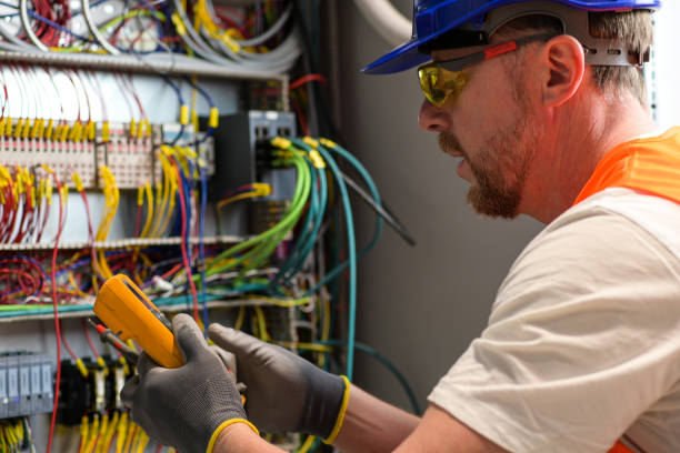 Best Affordable Emergency Electrician  in Garrettsville, OH
